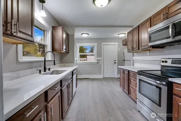 $419,000 | 1511 South 51st Street, Tacoma, WA 98408