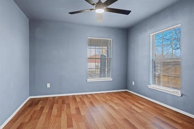 $289,990 | 2522 West Clarendon Drive, Dallas, TX 75211