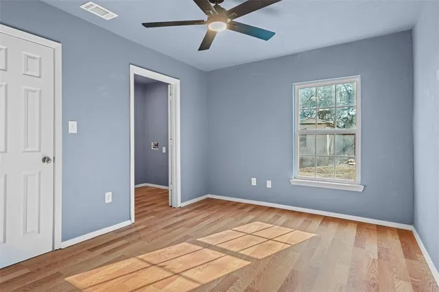 $289,990 | 2522 West Clarendon Drive, Dallas, TX 75211