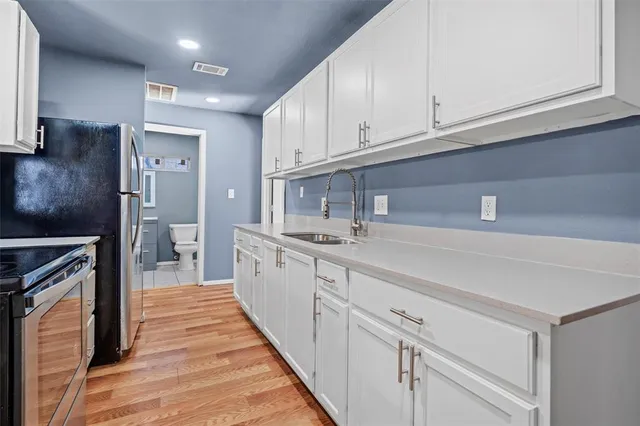 $289,990 | 2522 West Clarendon Drive, Dallas, TX 75211