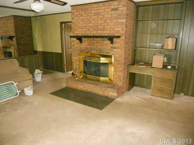 638 High Shoals Road Lincolnton, NC 28092 - Photo 3 of 16 Gallery Image 3
