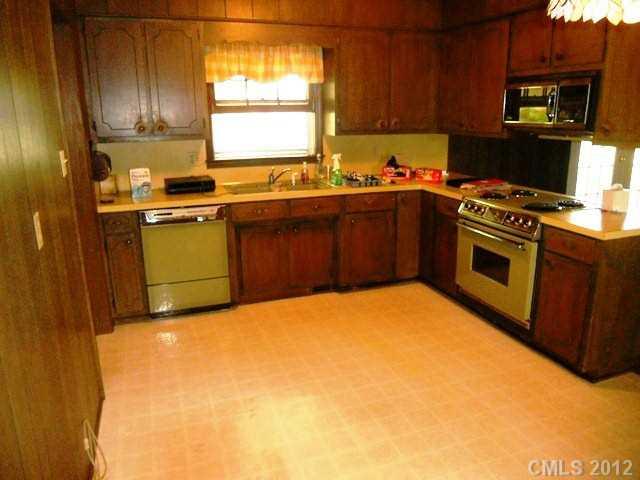 638 High Shoals Road Lincolnton, NC 28092 - Photo 5 of 16 Gallery Image 5