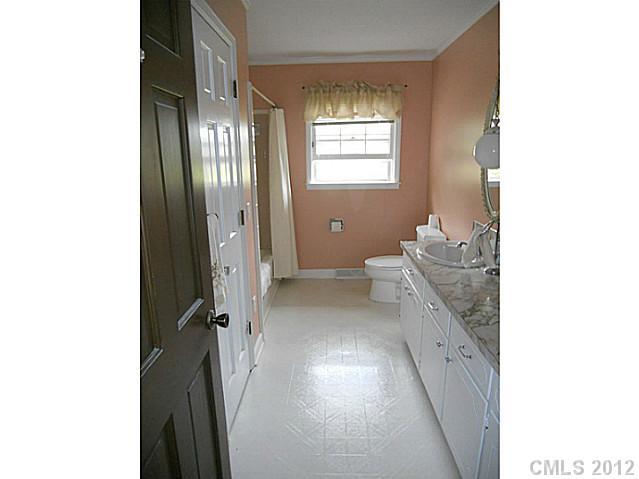 638 High Shoals Road Lincolnton, NC 28092 - Photo 8 of 16 Gallery Image 8