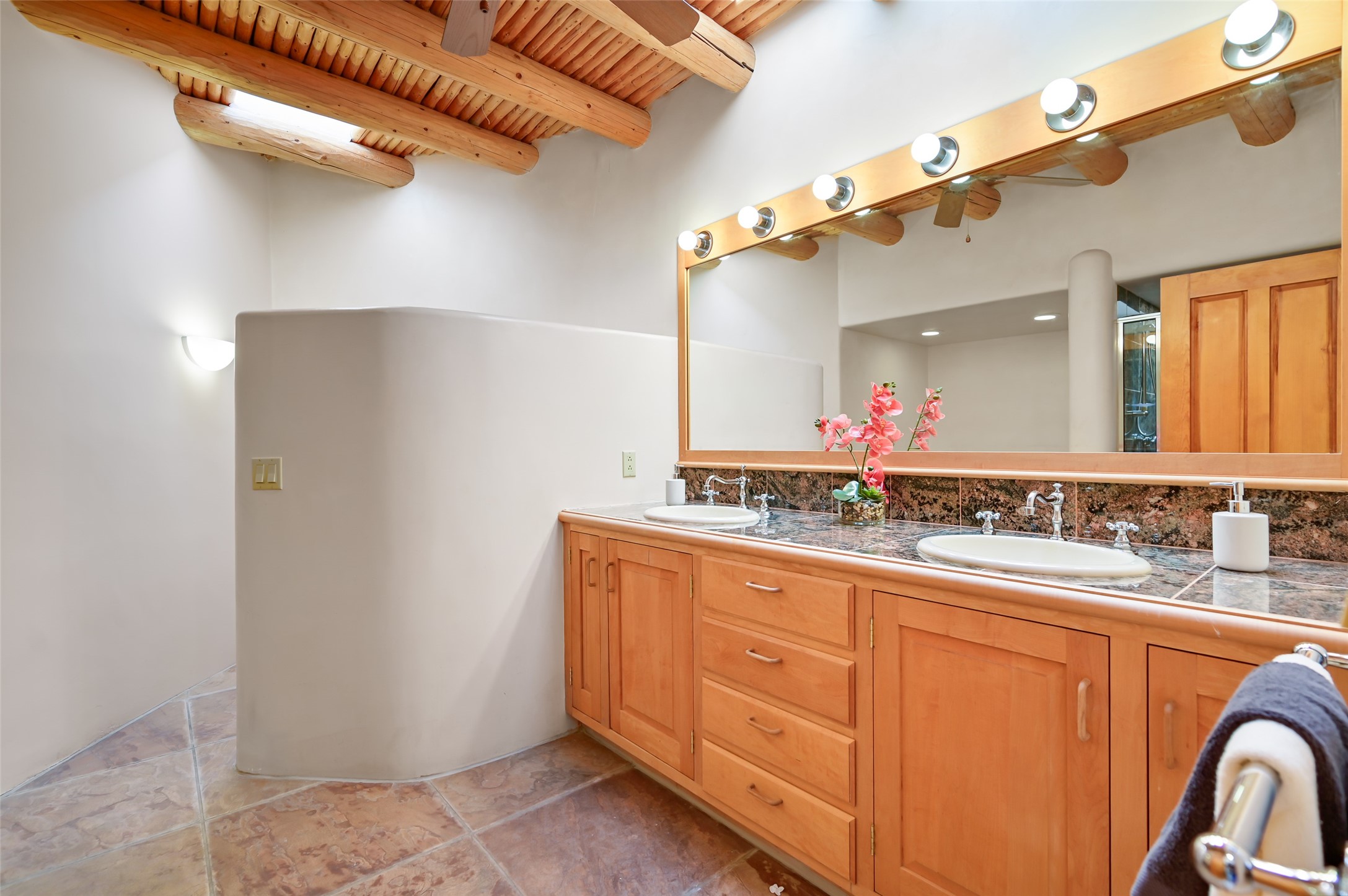 142 Barranca Road Santa Fe, NM 87501 - Photo 48 of 91 Gallery Image 48