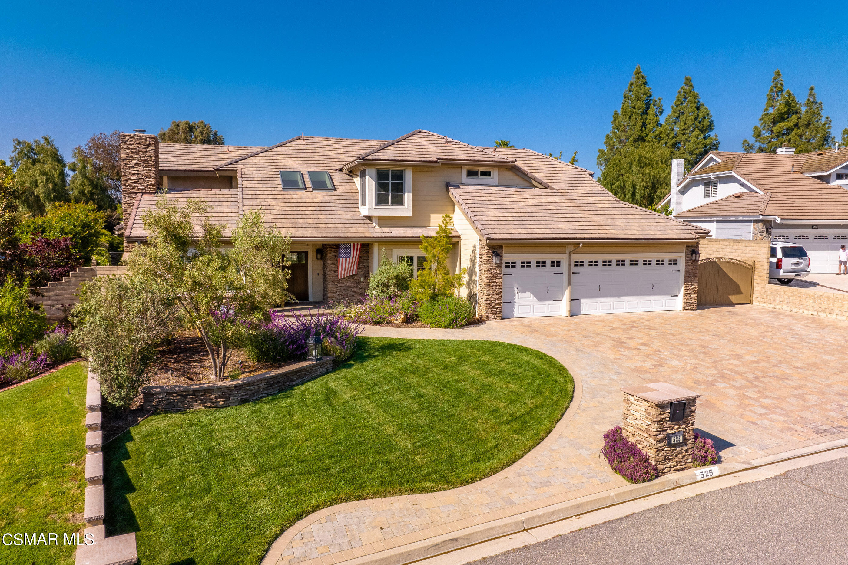 525 Aqueduct Court Simi Valley, CA 93065 - Photo 2 of 98 525 Aqueduct Ct Simi Valley-155