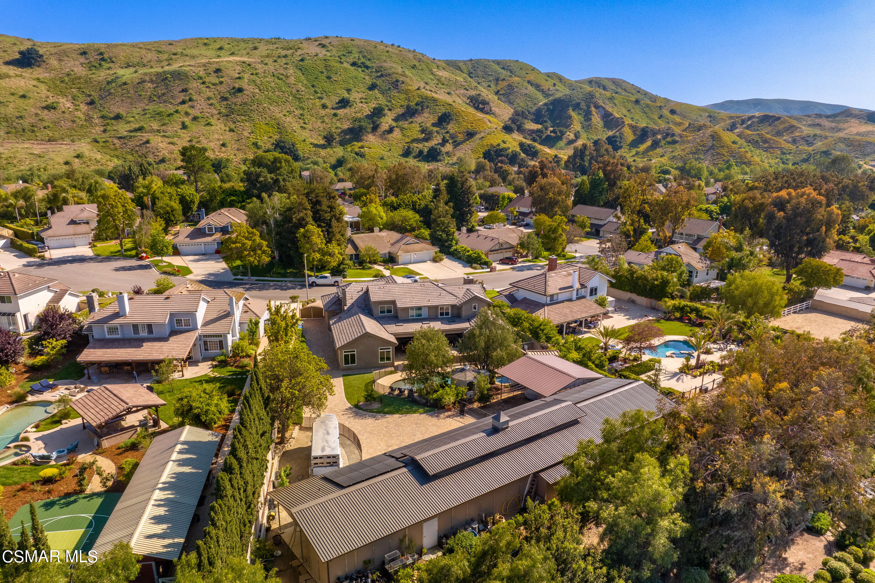 525 Aqueduct Court Simi Valley, CA 93065 - Photo 76 of 98 an aerial view of residential houses with outdoor space