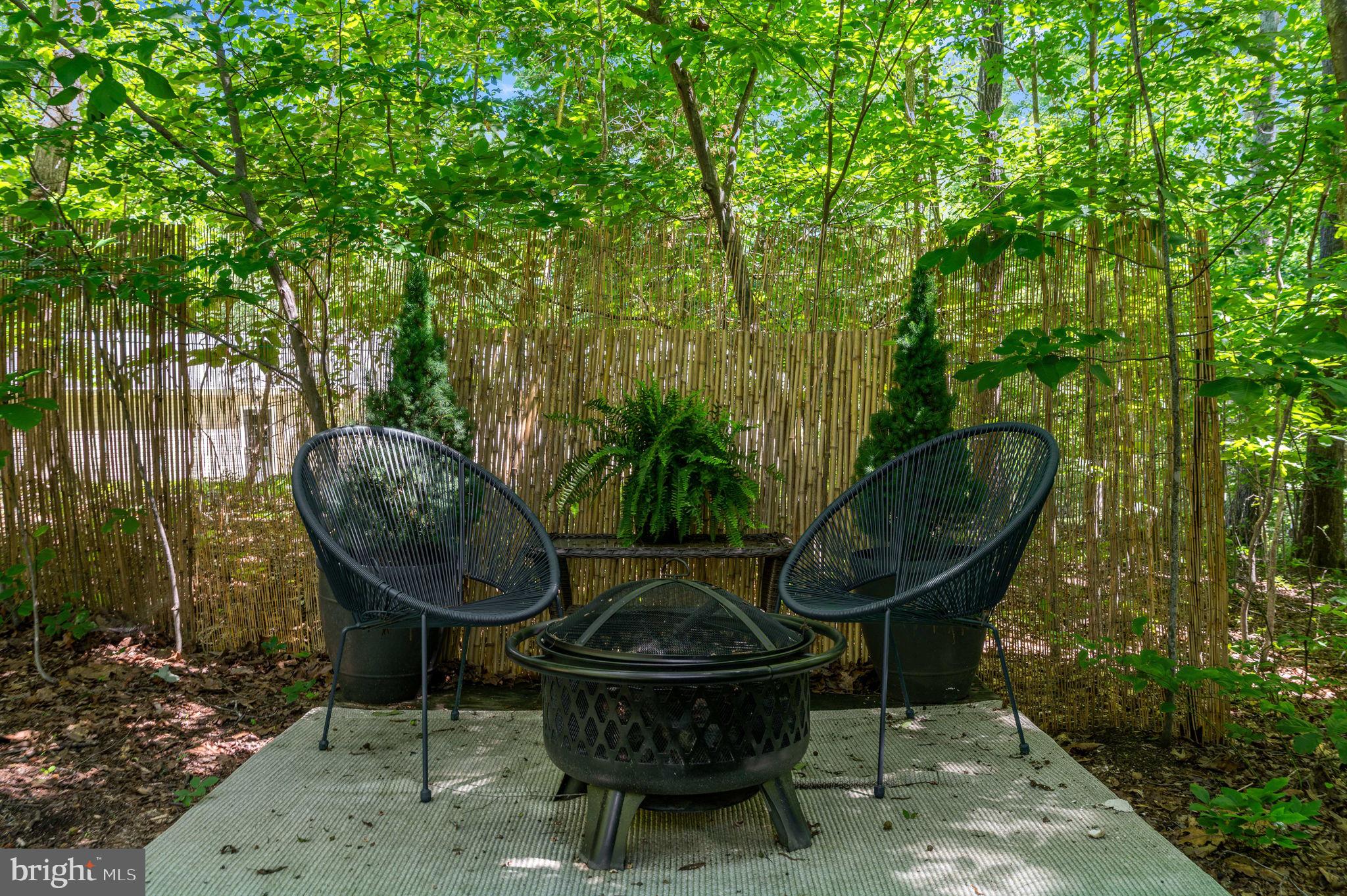 11408 Dutch Hollow Road Culpeper, VA 22701 - Photo 65 of 85 back yard sitting area