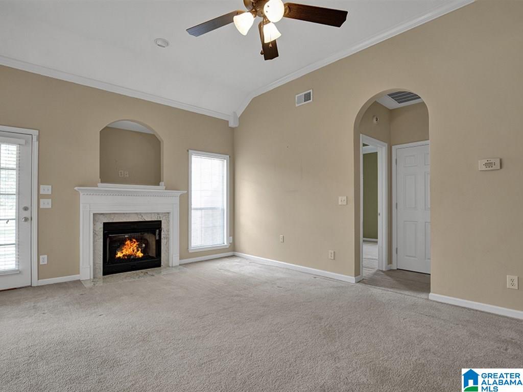 804 Waterford Circle Calera, AL 35040 - Photo 8 of 27