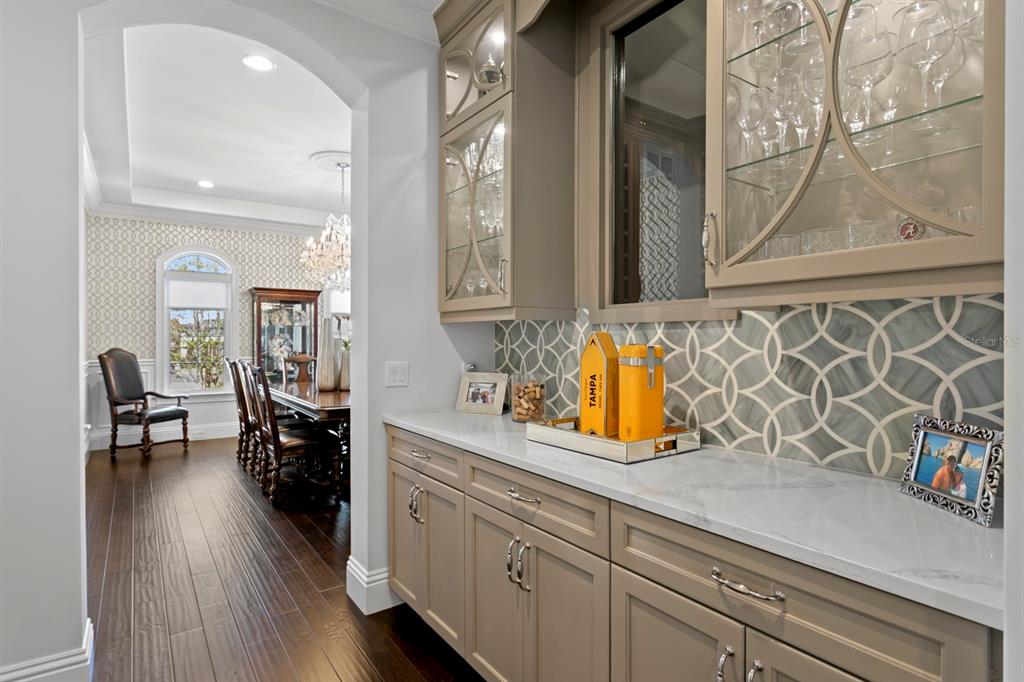 2604 South Bryant Circle Tampa, FL 33629 - Photo 22 of 49 a kitchen with a sink and cabinets