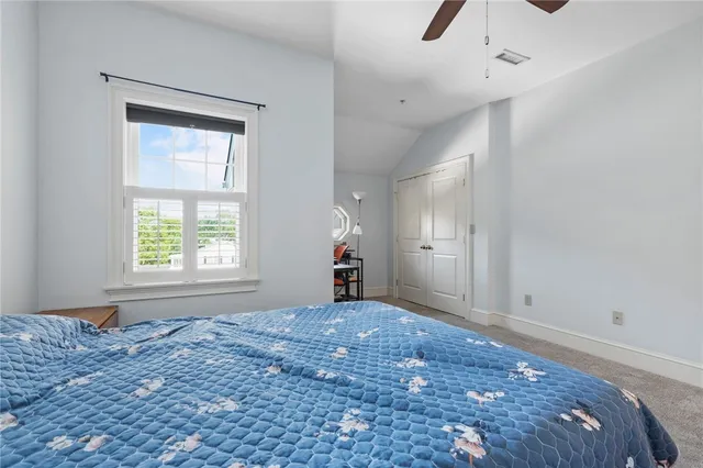 $3,200 | 50 Clemence Street, Unit 50, Cranston, RI 02920