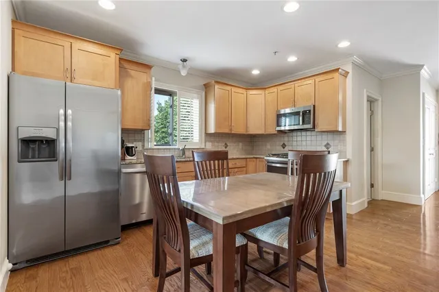 $3,200 | 50 Clemence Street, Unit 50, Cranston, RI 02920