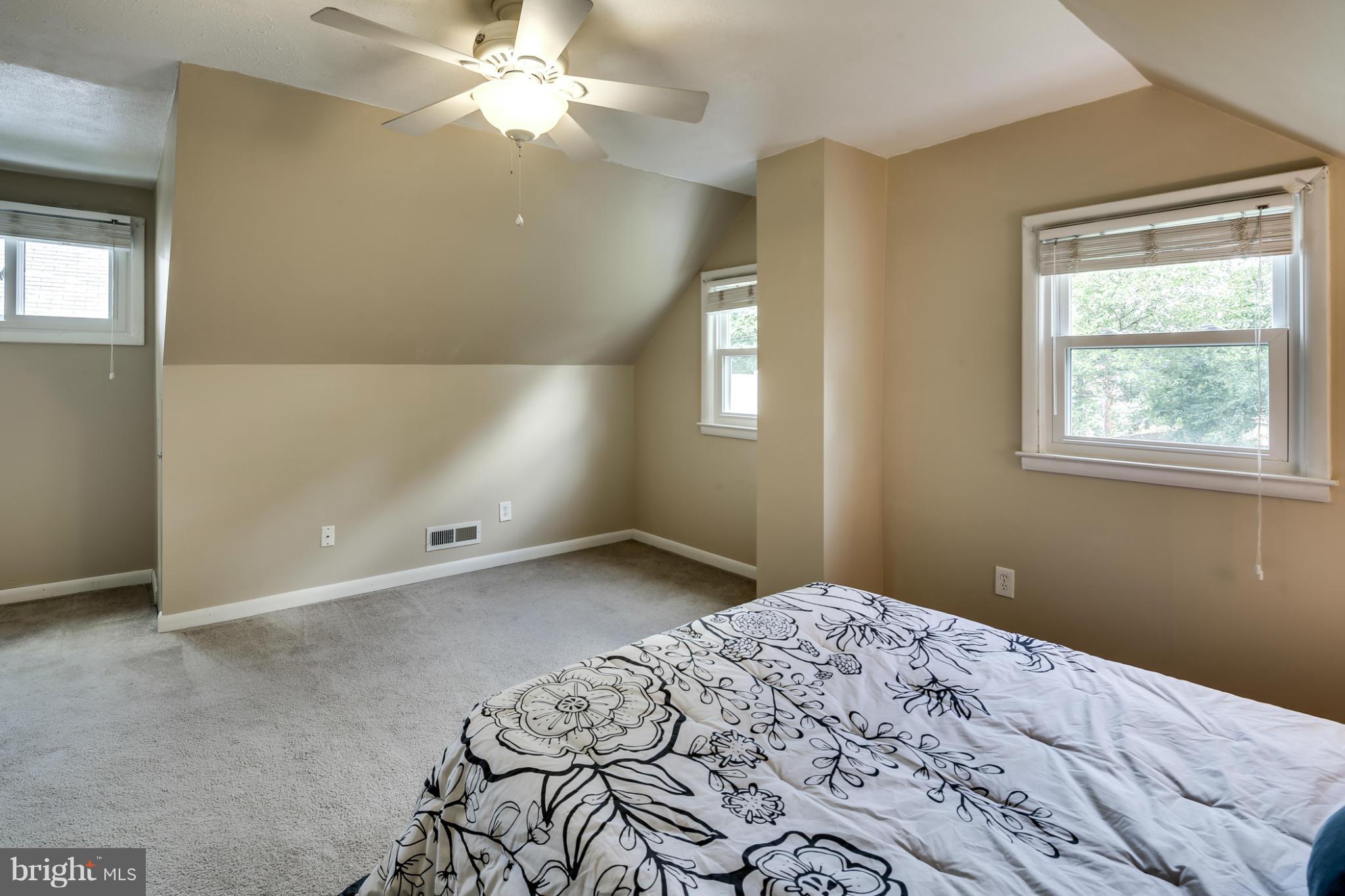 546 Shipley Road Linthicum Heights, MD 21090 - Photo 14 of 29 Bedroom