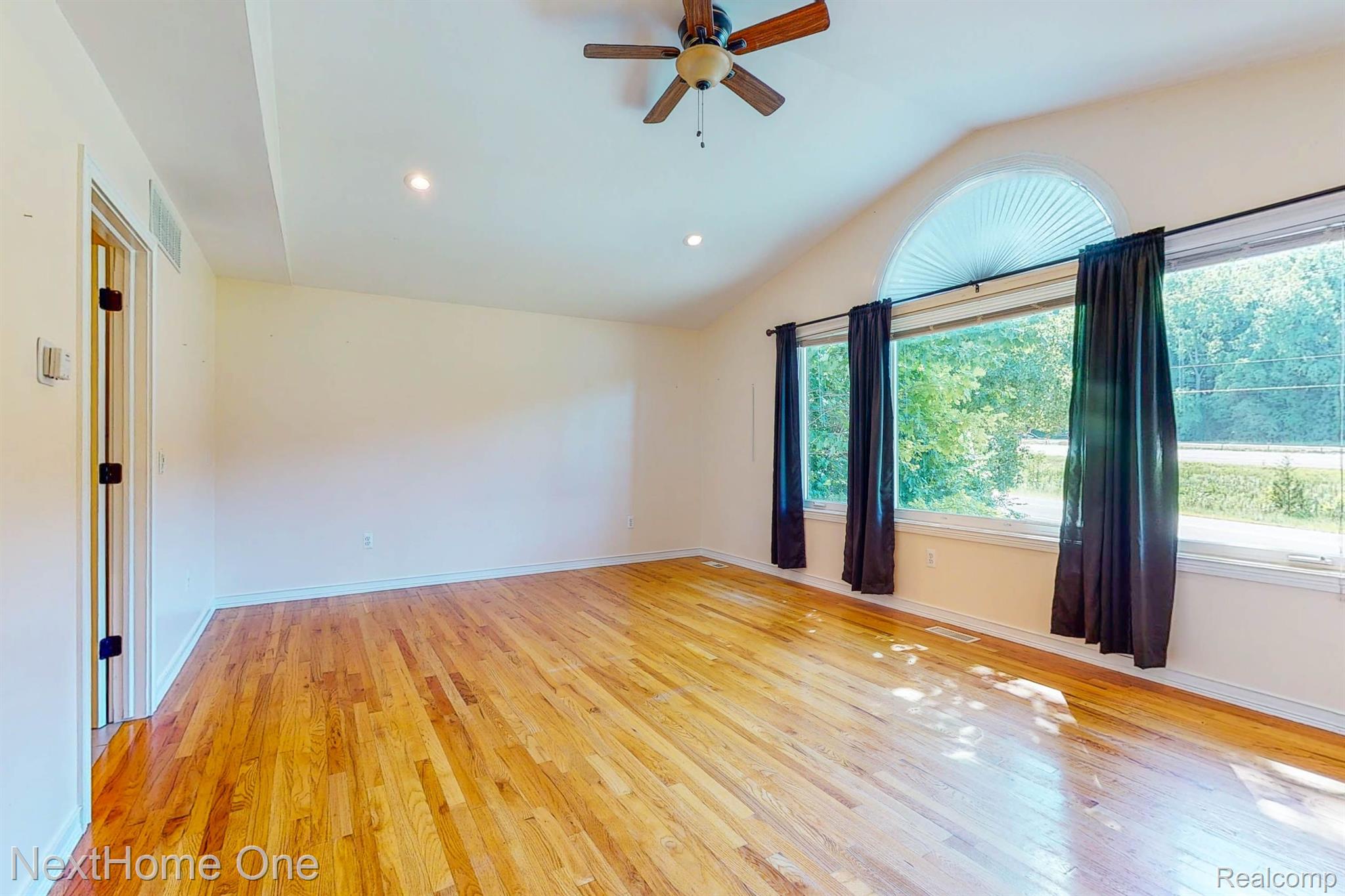 4619 Culver Road Brighton, MI 48114 - Photo 10 of 33 Wood floors