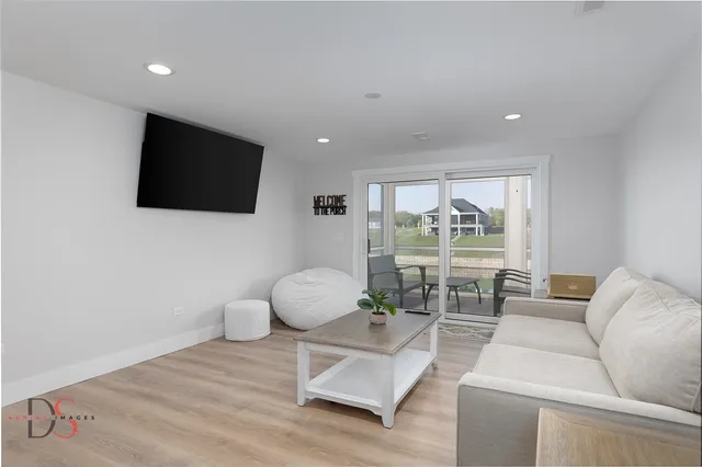 $599,000 | 40 Waterside Way, Ottawa, IL 61350