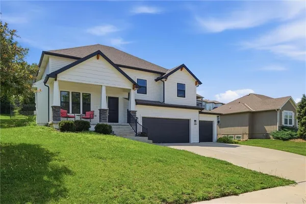 $449,000 | 8278 Primrose Street, De Soto, KS 66018