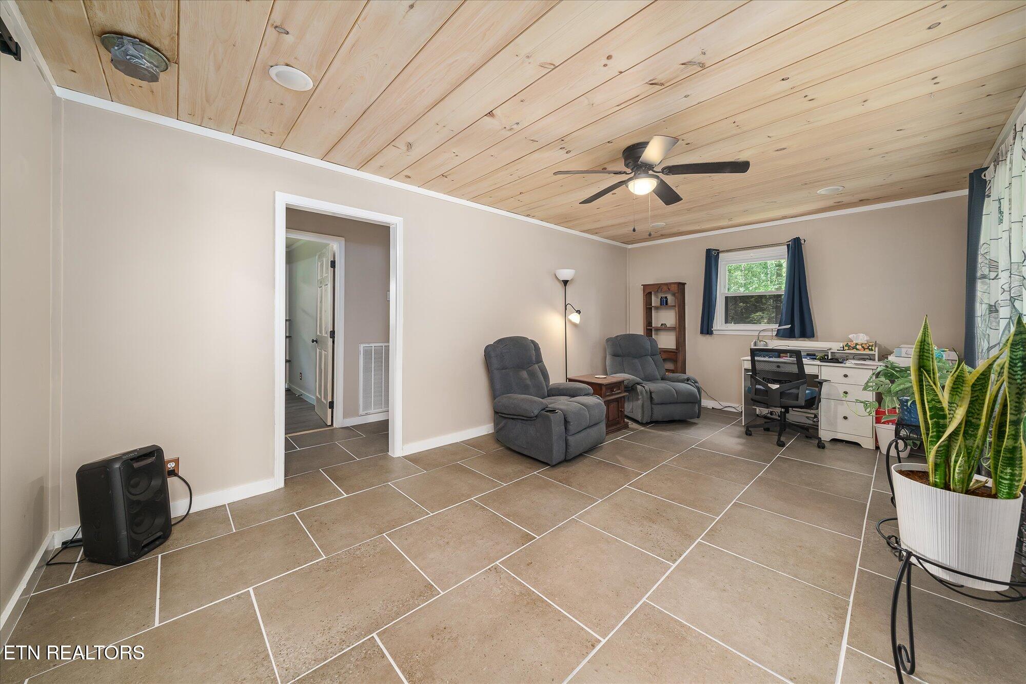 1010 Smallwood Road Jamestown, TN 38556 - Photo 5 of 50 19-1010 Smallwood Rd_118_TNPC