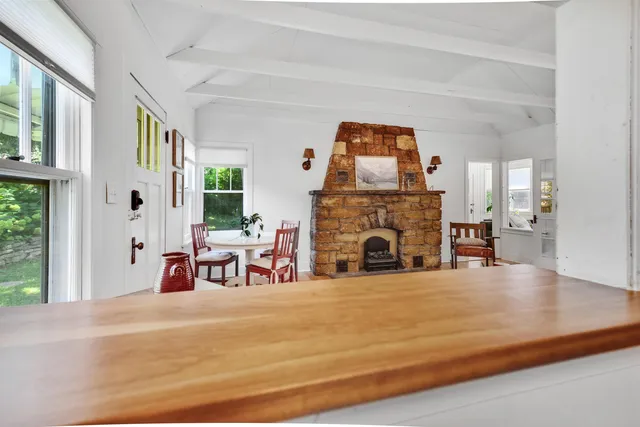 $350,000 | 5805 Roosevelt Street, Middleton, WI 53562