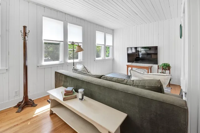 $350,000 | 5805 Roosevelt Street, Middleton, WI 53562