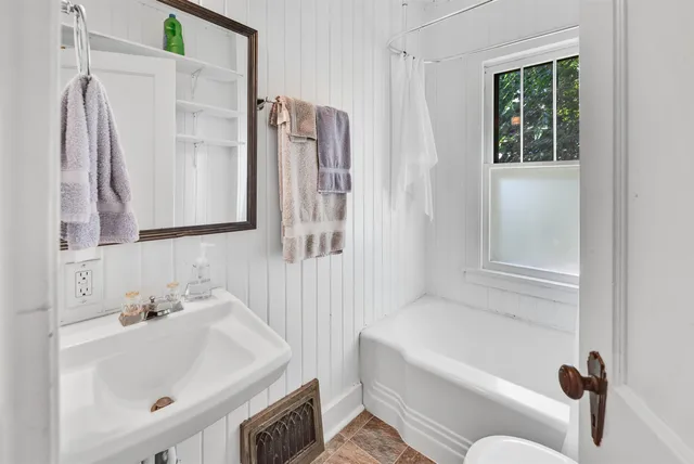 $350,000 | 5805 Roosevelt Street, Middleton, WI 53562