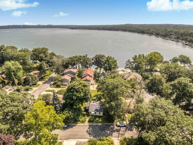 $350,000 | 5805 Roosevelt Street, Middleton, WI 53562