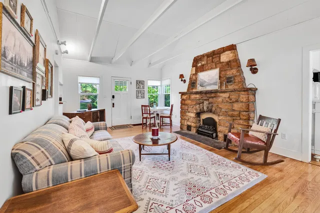 $350,000 | 5805 Roosevelt Street, Middleton, WI 53562