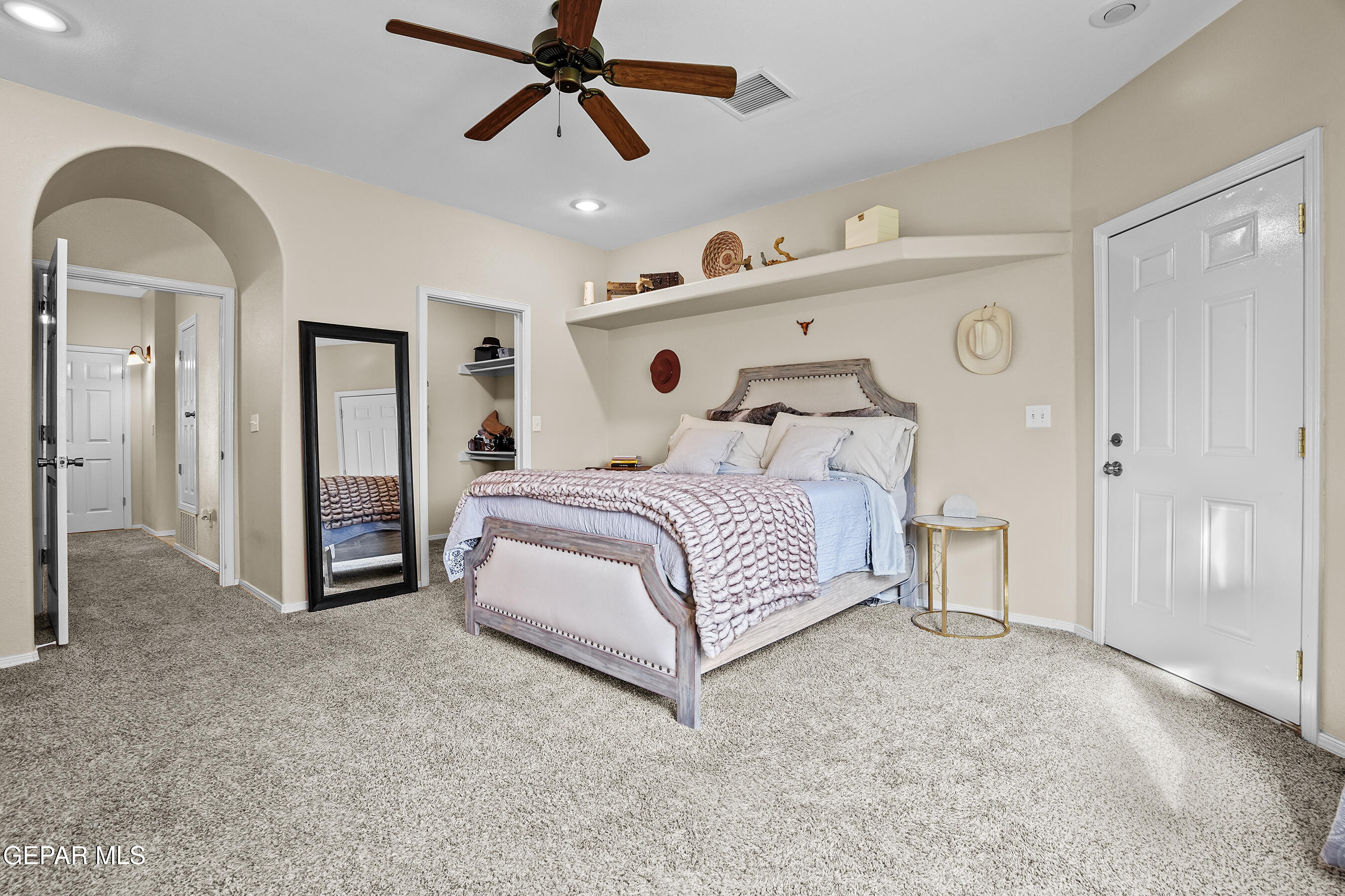 710 Mamie Road El Paso, TX 79932 - Photo 19 of 44 Primary suite