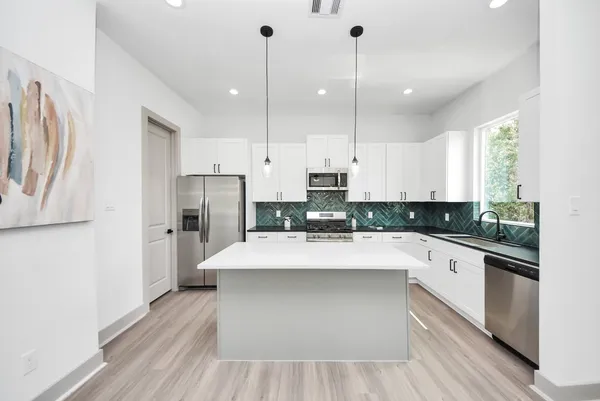 $2,430 | 5315 Kindred Garden Lane, Houston, TX 77091