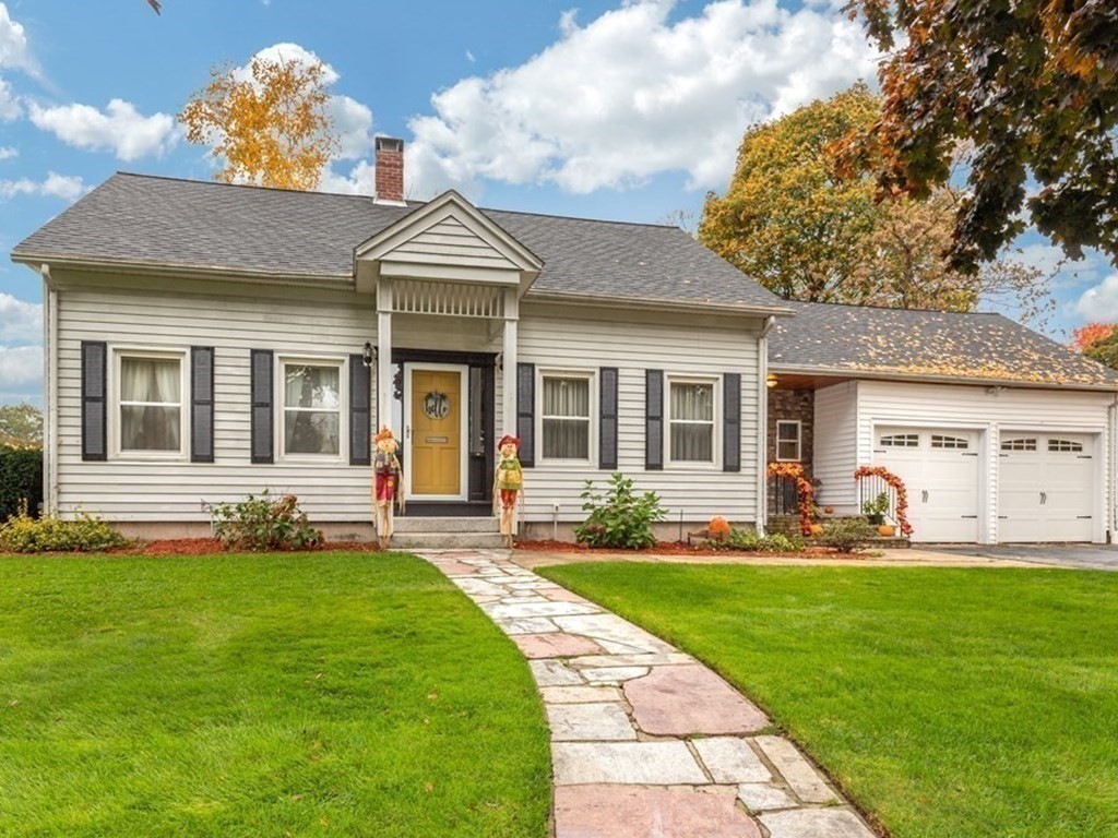 40 Rivercliff Road Lowell, MA 01852 - Photo 1 of 30 Gallery Image 1