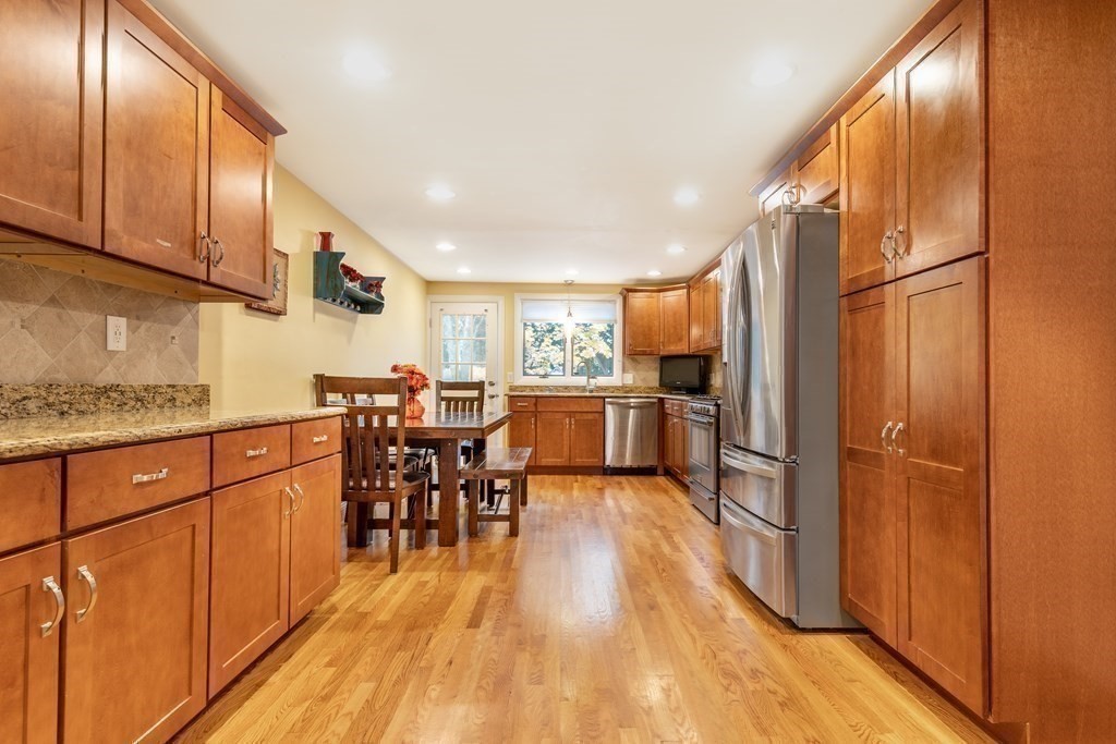 40 Rivercliff Road Lowell, MA 01852 - Photo 14 of 30 Gallery Image 14