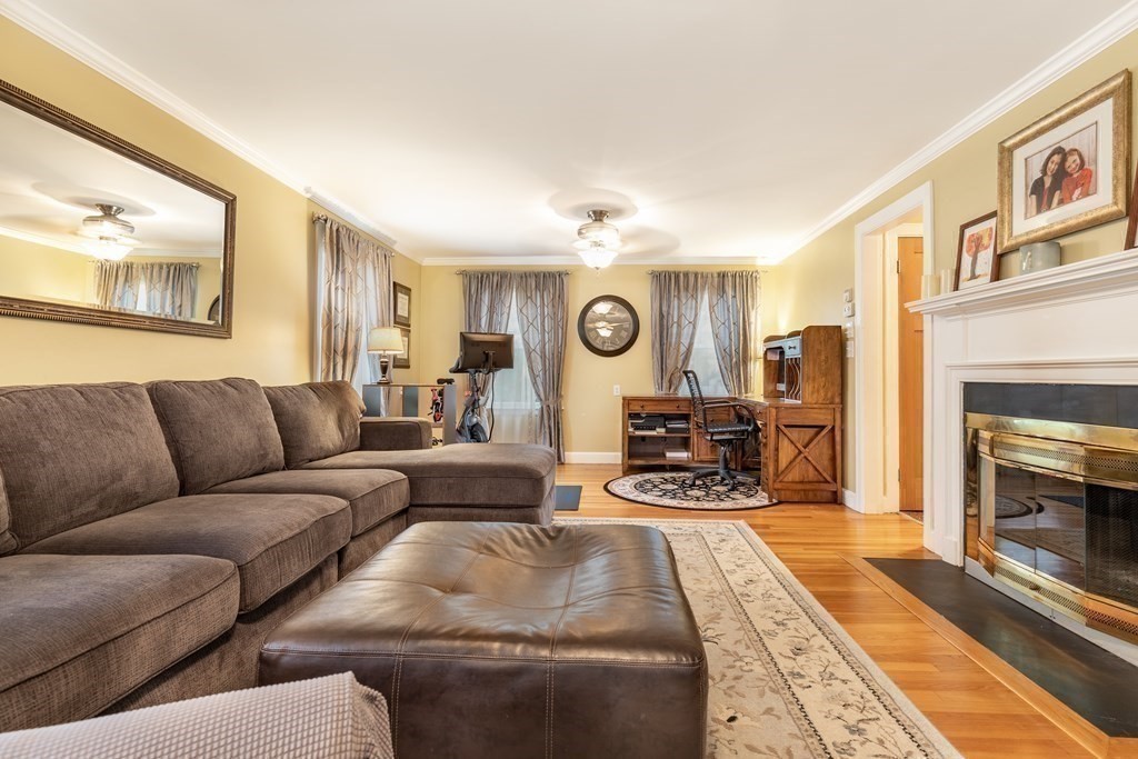 40 Rivercliff Road Lowell, MA 01852 - Photo 5 of 30 Gallery Image 5