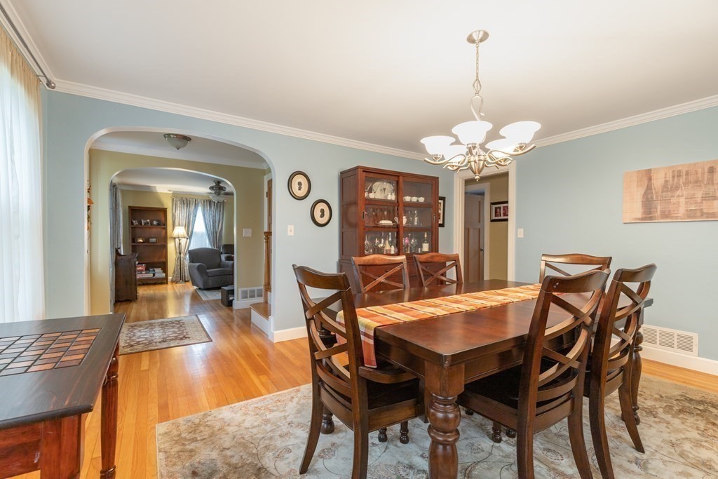 40 Rivercliff Road Lowell, MA 01852 - Photo 9 of 30 Gallery Image 9
