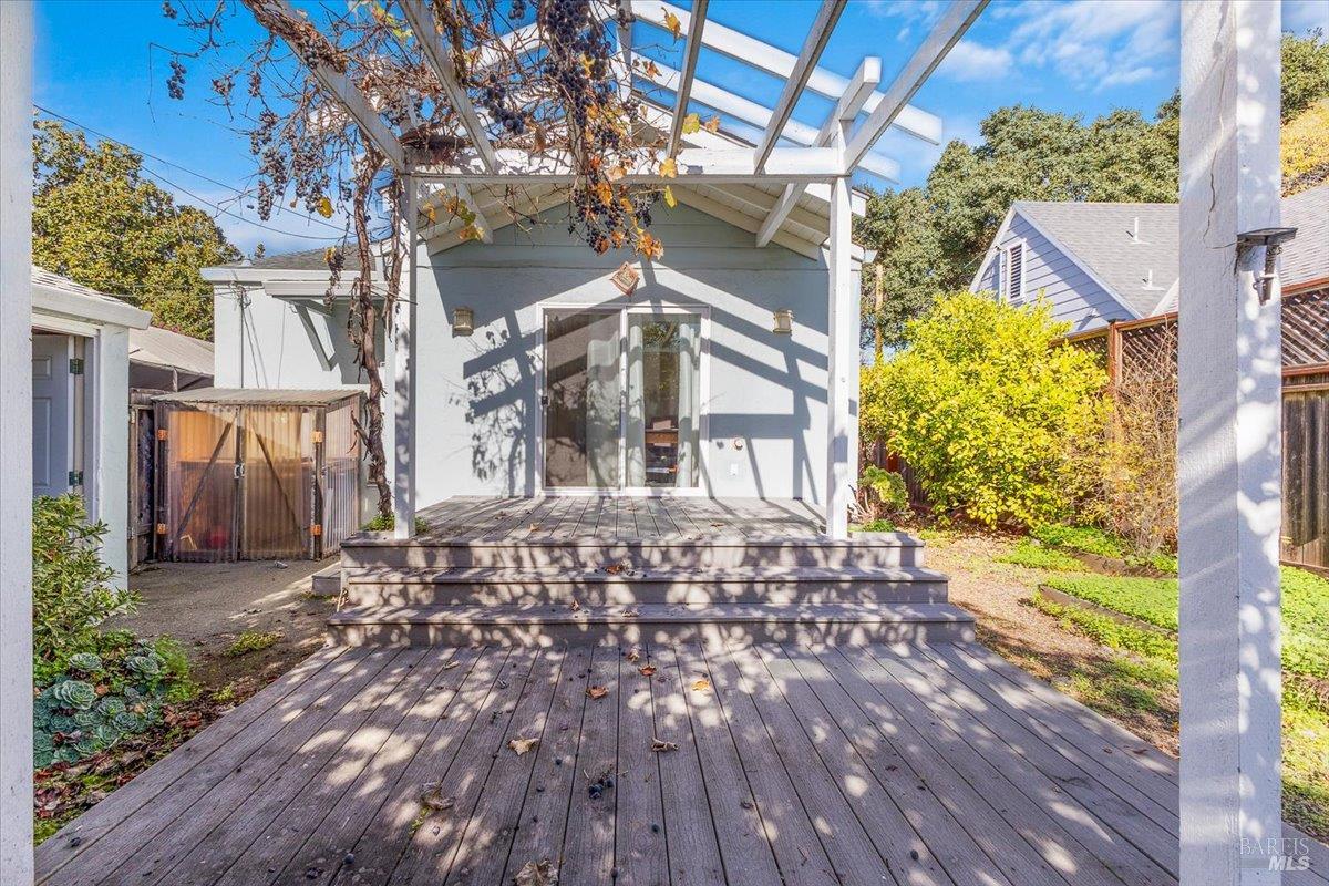130 11th Street Santa Rosa, CA 95401 - Photo 21 of 50 a front view of a house with a yard