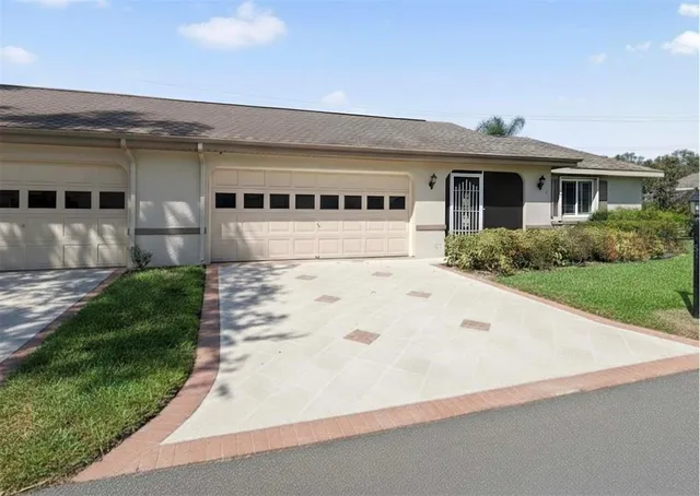 $200,000 | 2329 Lancaster Drive, Sun City Center, FL 33573