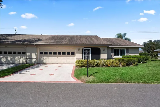$200,000 | 2329 Lancaster Drive, Sun City Center, FL 33573