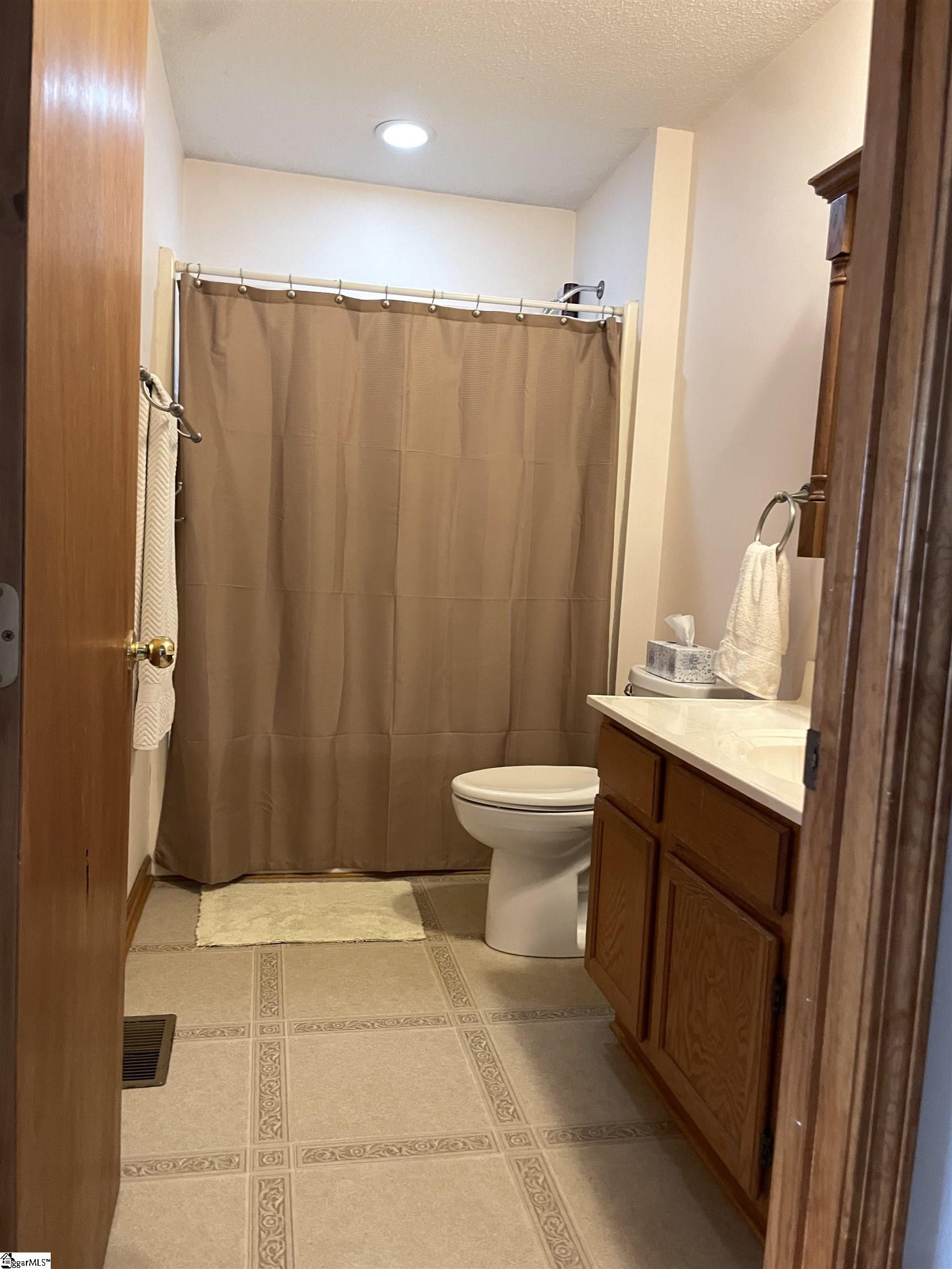 625 Christopher Lane Seneca, SC 29678 - Photo 19 of 28 Gallery Image 19