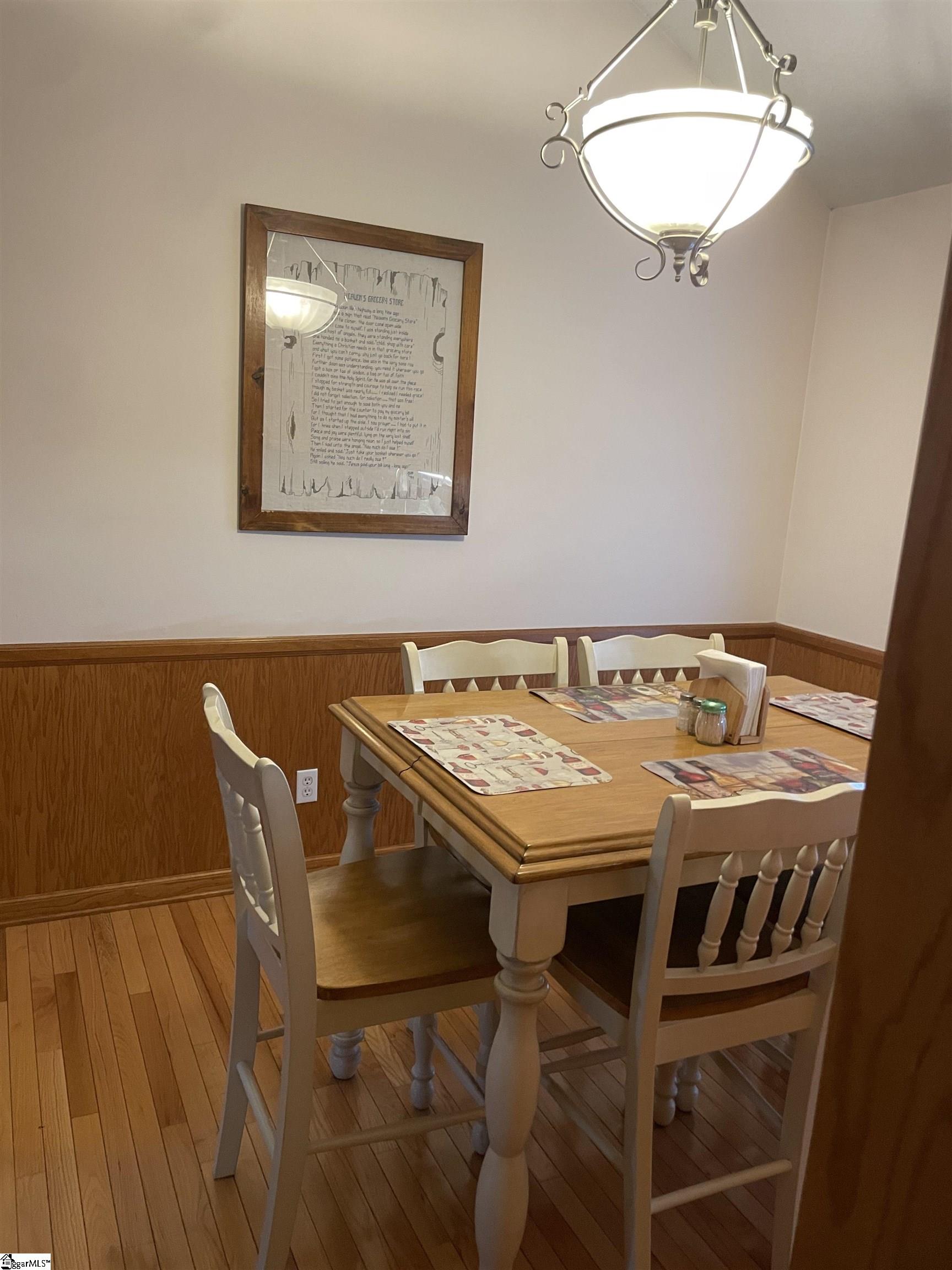 625 Christopher Lane Seneca, SC 29678 - Photo 9 of 28 Gallery Image 9
