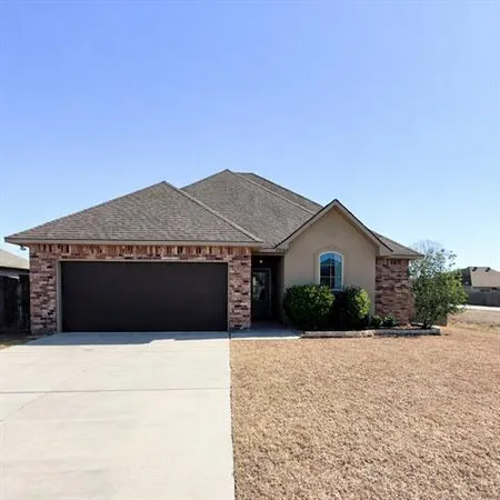 $1,900 | 70068 4th Street, Covington, LA 70433