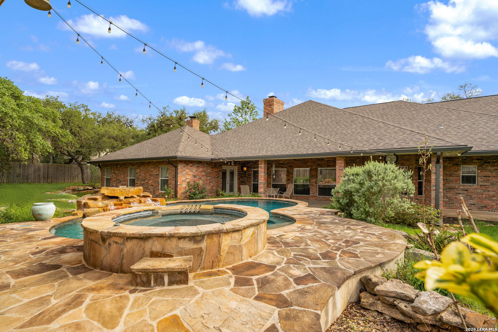 8639 Raintree Woods Drive Fair Oaks Ranch, TX 78015 - Photo 37 of 55