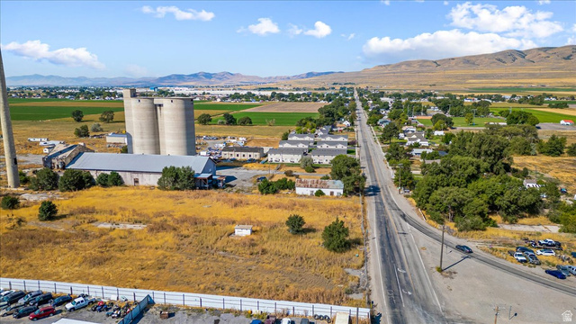 980 East Factory Street Garland, UT 84312 - Photo 4 of 20