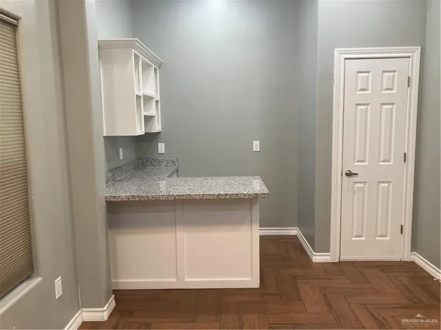 $1,550 | 2103 South 6th Street, McAllen, TX 78503