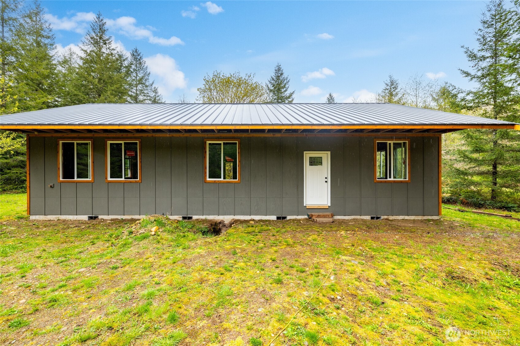 8289 Lekcin Lane Concrete, WA 98237 - Photo 3 of 24