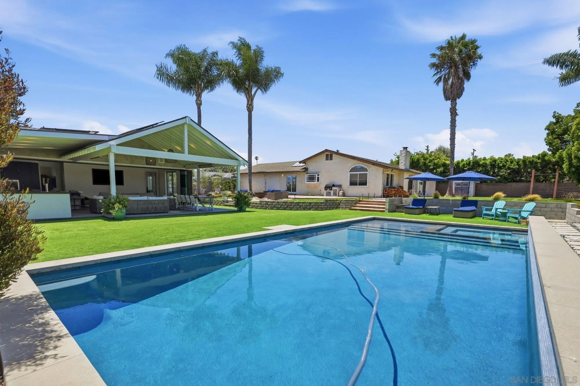 420-422 Bell Rnch Road Solana Beach, CA 92075 - Photo 28 of 58 Swimming Pool/Hot Tub/Sauna