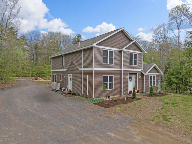 $725,000 | 32 David Lewis Road, Gilford, NH 03249