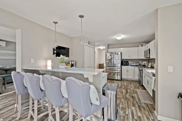 $725,000 | 32 David Lewis Road, Gilford, NH 03249