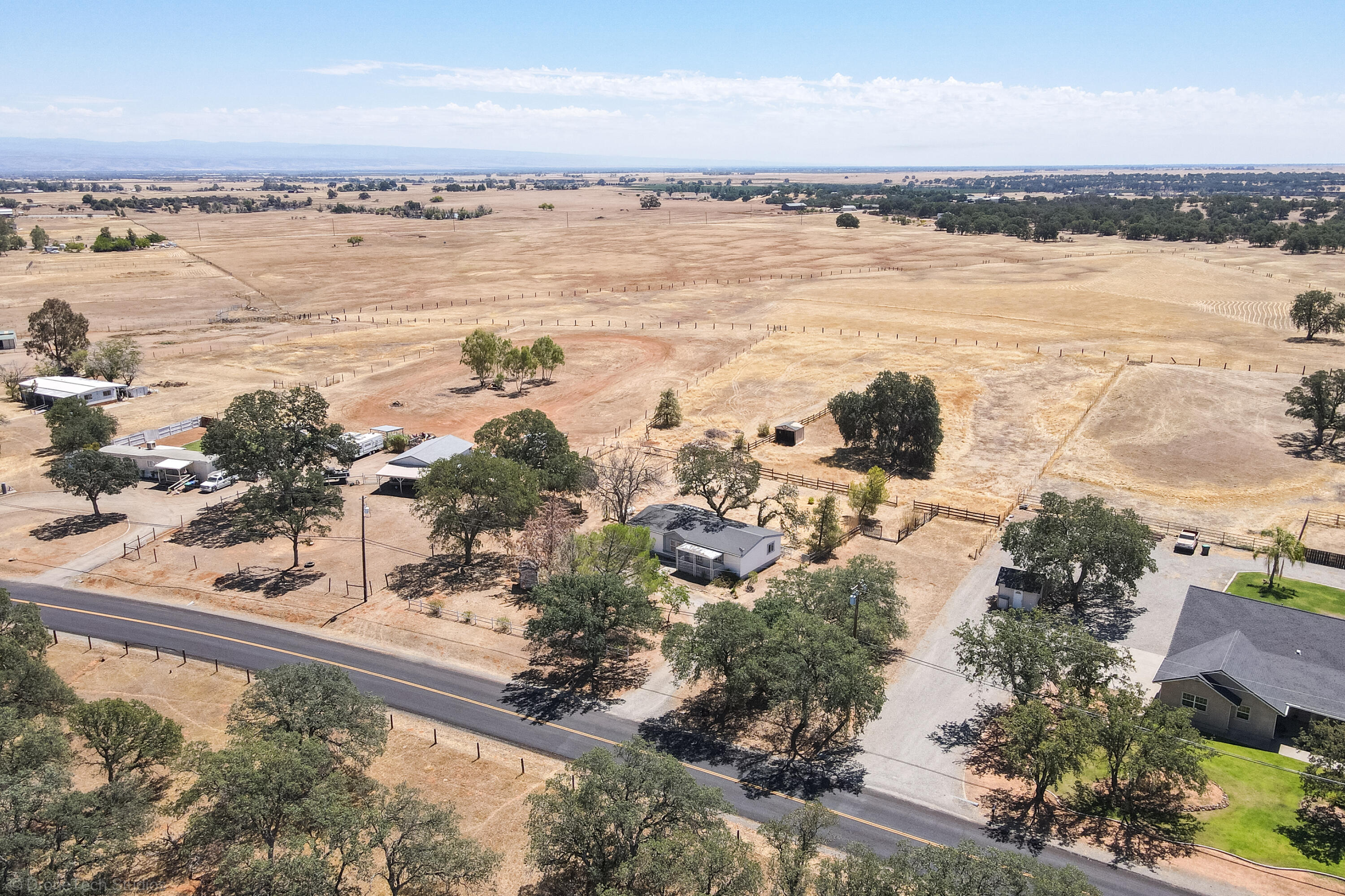 19035 Ridge Road Red Bluff, CA 96080 - Photo 55 of 74 a view of an ocean and city