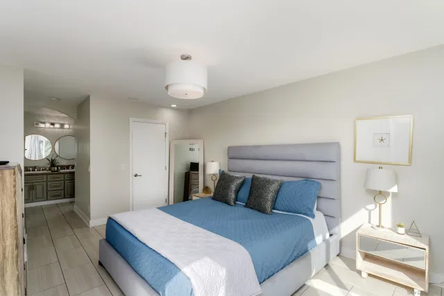 $3,600,000 | 1920 Beryl Street, San Diego, CA 92109