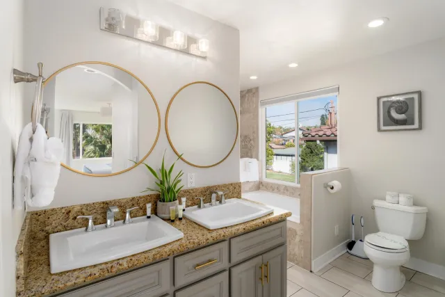 $3,600,000 | 1920 Beryl Street, San Diego, CA 92109