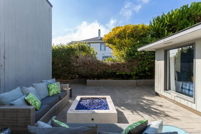 $3,600,000 | 1920 Beryl Street, San Diego, CA 92109