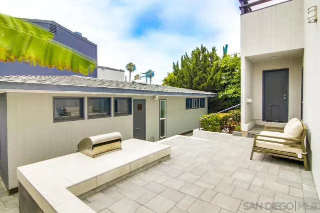 $3,600,000 | 1920 Beryl Street, San Diego, CA 92109