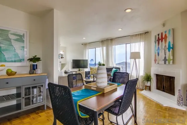 $3,600,000 | 1920 Beryl Street, San Diego, CA 92109